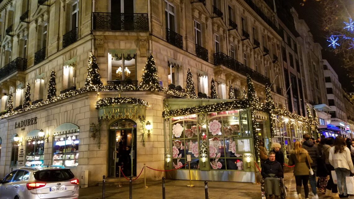 Holiday Magic in Paris: Experiencing the City of Lights at Christmas
