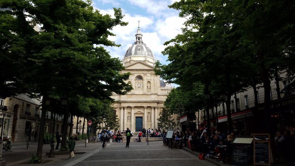 Wandering Paris: A Walking Guide to the Latin Quarter | Adventures with Shelby