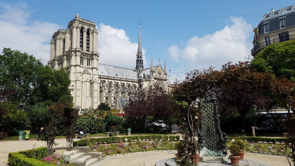 Wandering Paris: A Walking Guide to the Latin Quarter | Adventures with Shelby