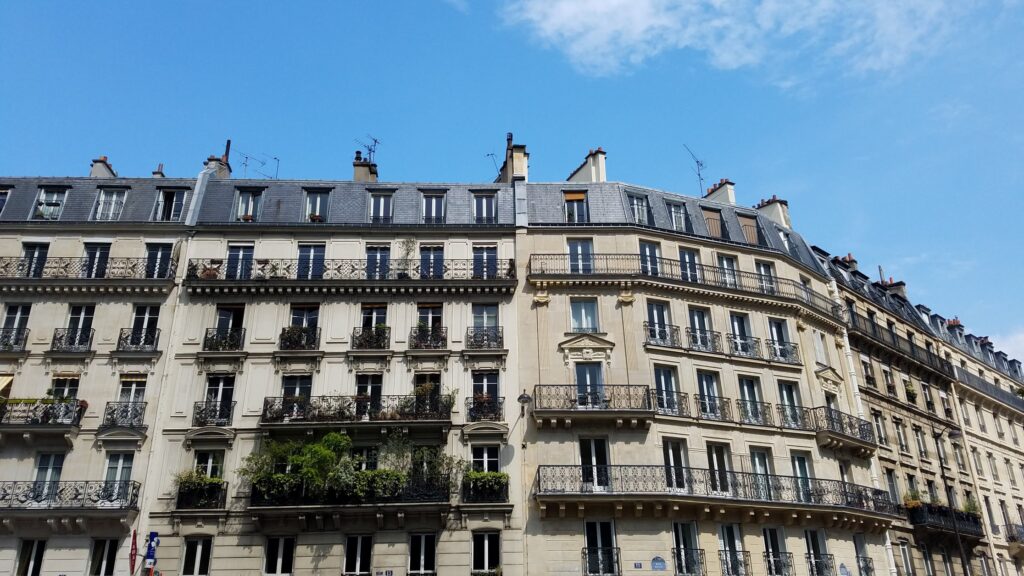 Wandering Paris: A Walking Guide to the Latin Quarter | Adventures with Shelby
